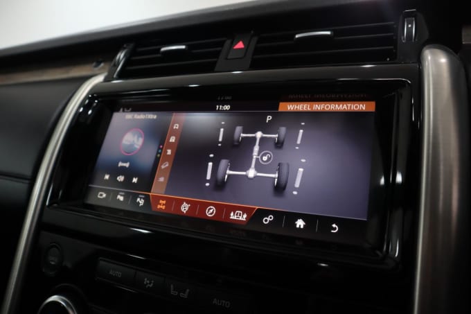 2025 Land Rover Discovery