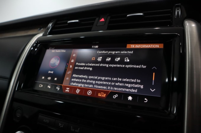 2025 Land Rover Discovery