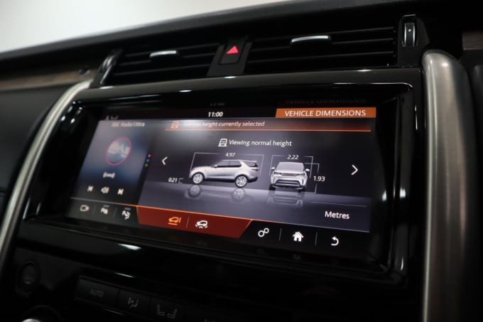 2025 Land Rover Discovery