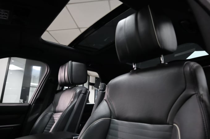 2025 Land Rover Discovery