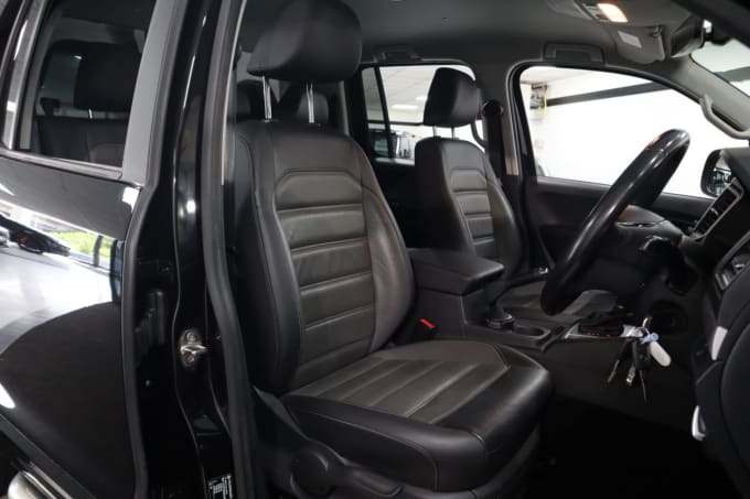 2025 Volkswagen Amarok