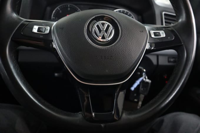 2025 Volkswagen Amarok