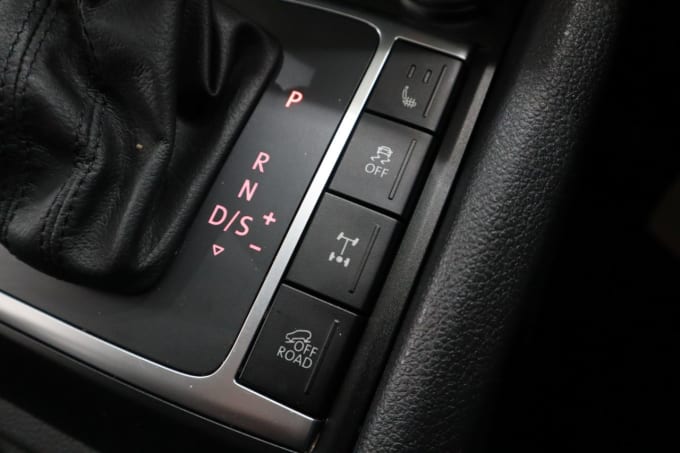 2025 Volkswagen Amarok
