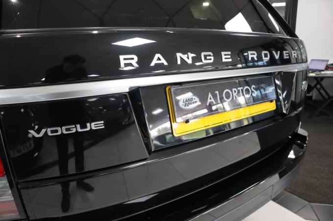 2025 Land Rover Range Rover