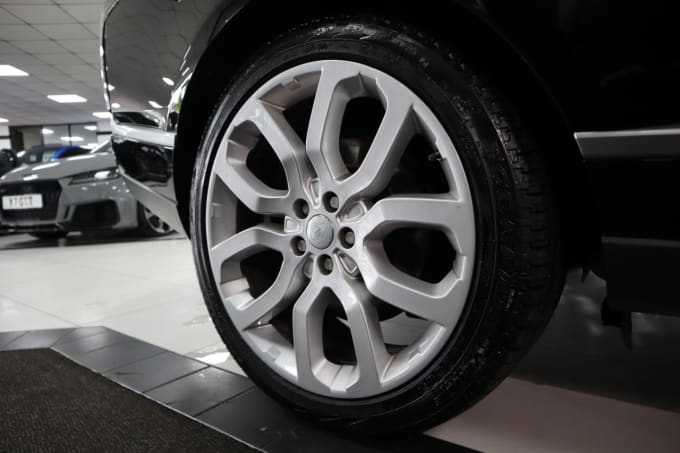 2025 Land Rover Range Rover