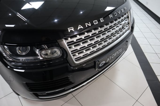 2025 Land Rover Range Rover