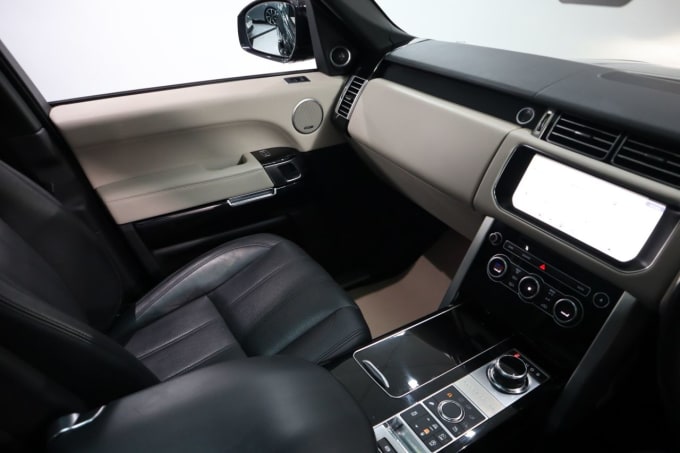 2025 Land Rover Range Rover