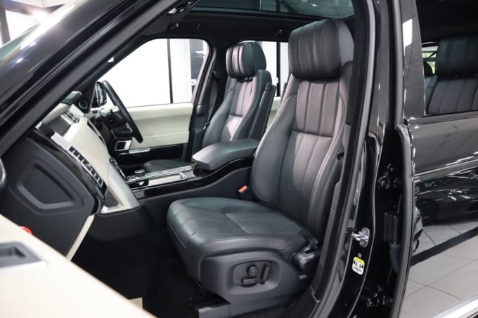 2025 Land Rover Range Rover