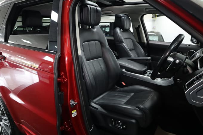 2025 Land Rover Range Rover Sport