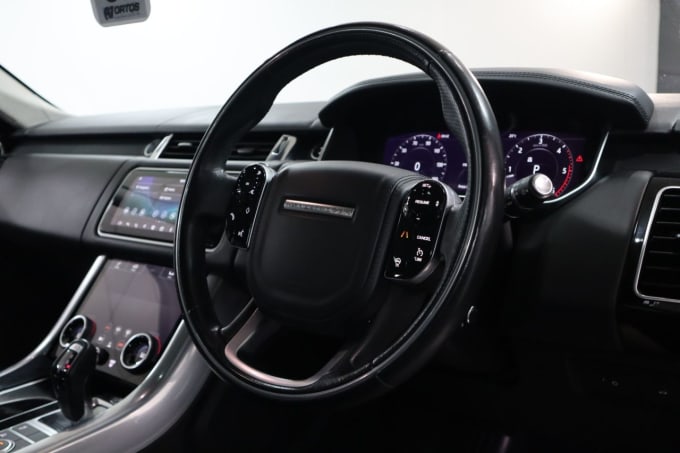 2025 Land Rover Range Rover Sport