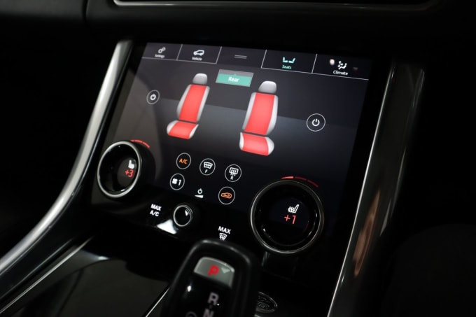 2025 Land Rover Range Rover Sport
