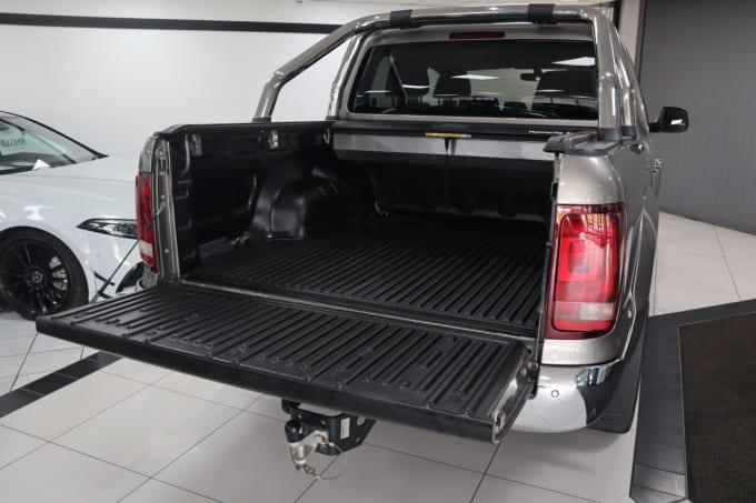 2025 Volkswagen Amarok