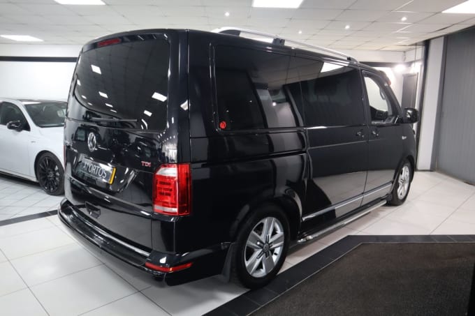 2025 Volkswagen Caravelle