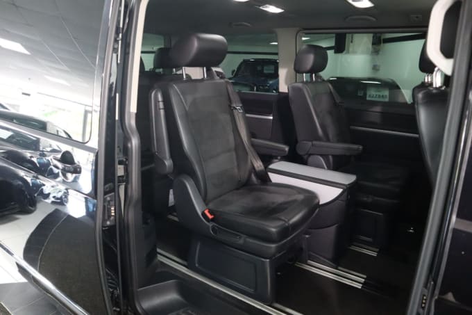 2025 Volkswagen Caravelle