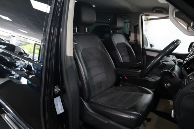 2025 Volkswagen Caravelle