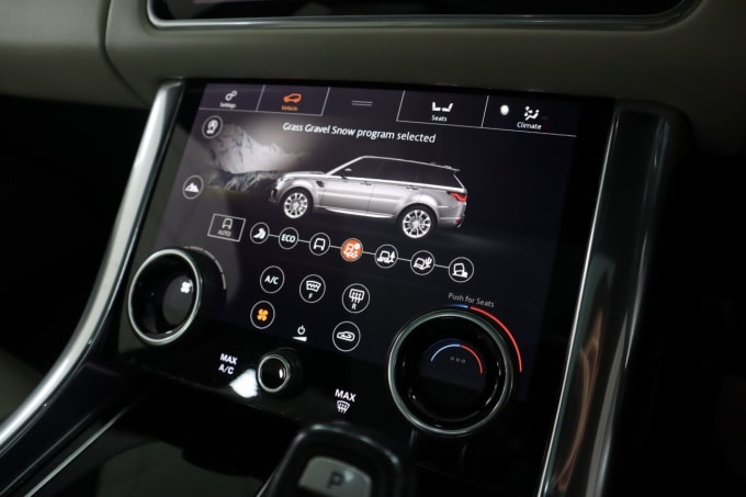 2025 Land Rover Range Rover Sport