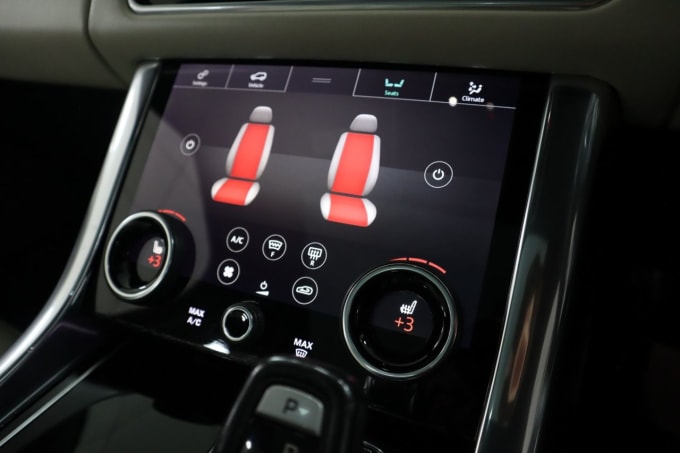 2025 Land Rover Range Rover Sport
