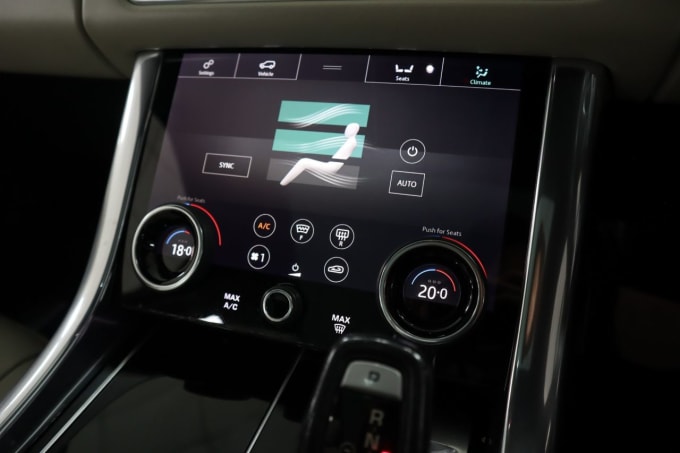 2025 Land Rover Range Rover Sport
