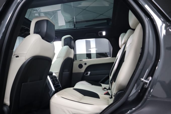 2025 Land Rover Range Rover Sport