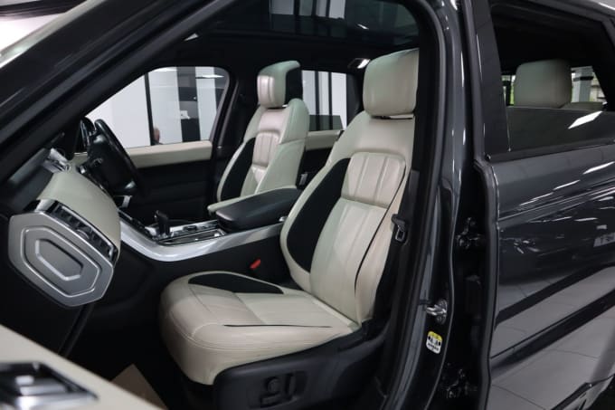 2025 Land Rover Range Rover Sport