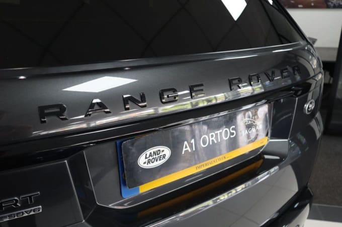 2025 Land Rover Range Rover Sport