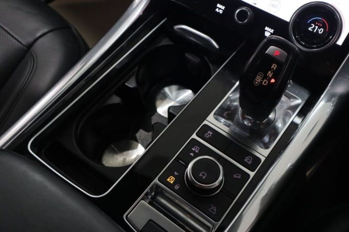2025 Land Rover Range Rover Sport