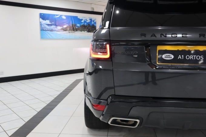 2025 Land Rover Range Rover Sport