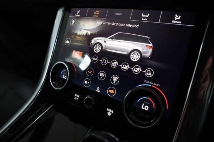 2025 Land Rover Range Rover Sport