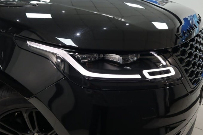 2025 Land Rover Range Rover Velar