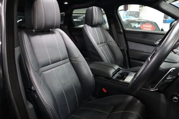 2025 Land Rover Range Rover Velar