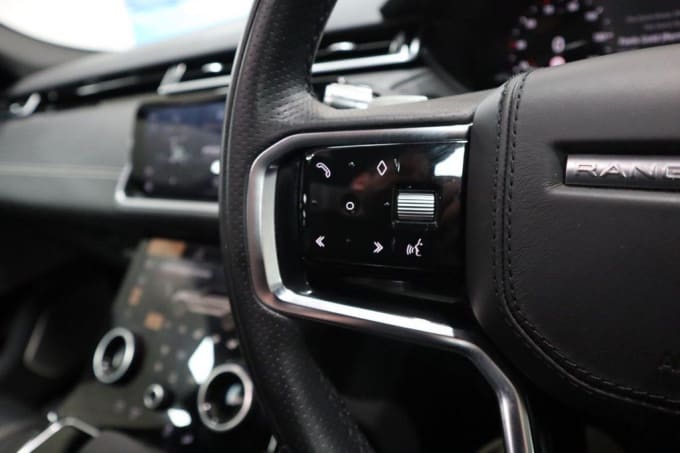 2025 Land Rover Range Rover Velar