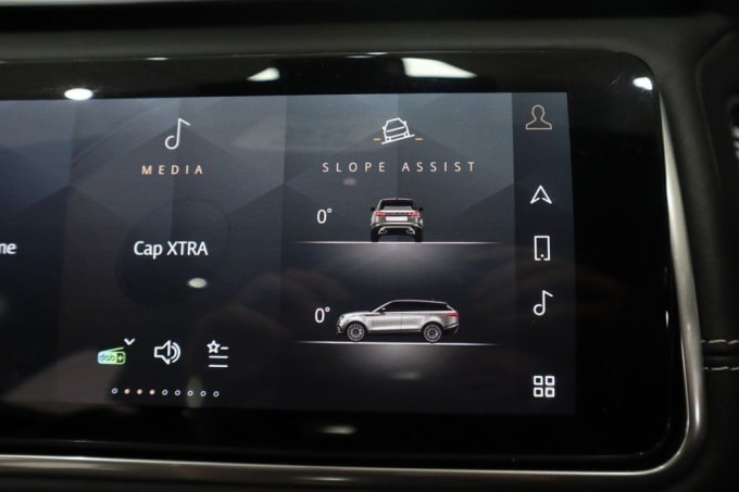 2025 Land Rover Range Rover Velar