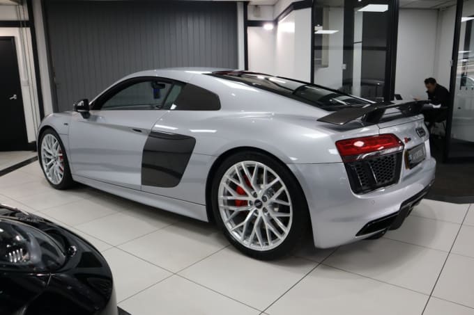 2025 Audi R8