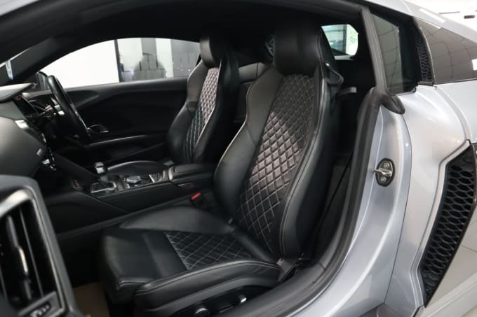 2025 Audi R8