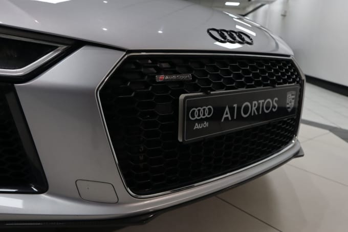 2025 Audi R8