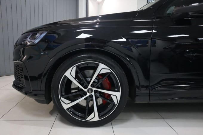 2025 Audi Sq7