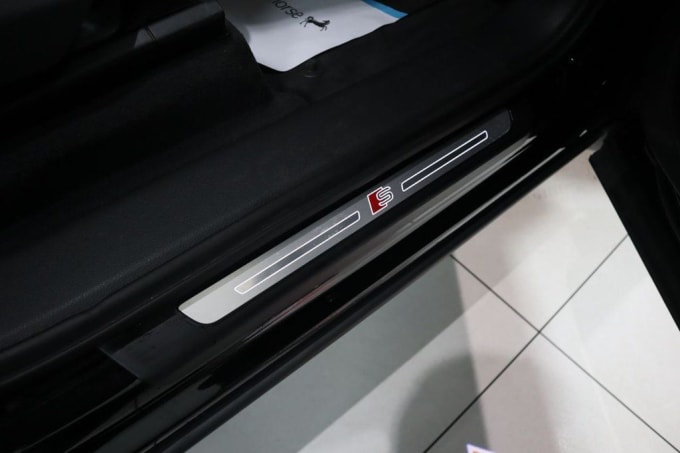 2025 Audi Sq7
