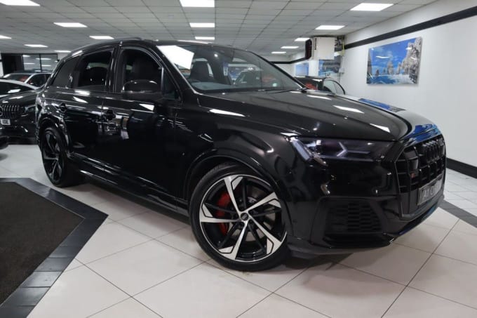 2025 Audi Sq7