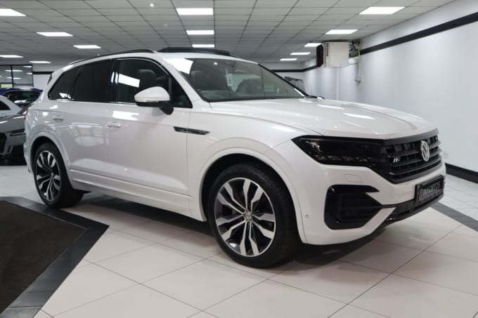 2025 Volkswagen Touareg