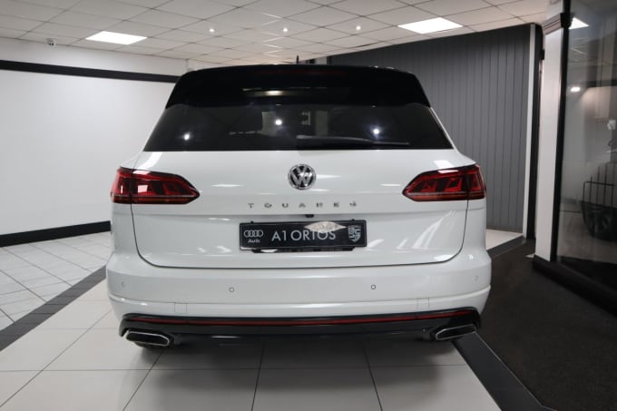 2025 Volkswagen Touareg