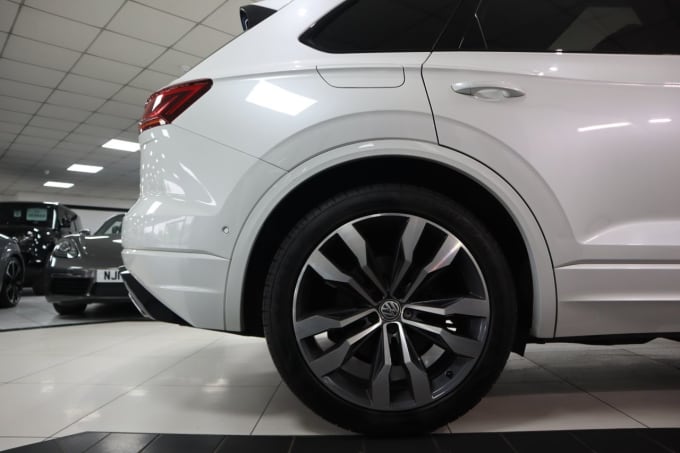 2025 Volkswagen Touareg
