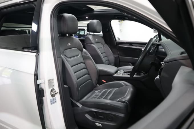 2025 Volkswagen Touareg