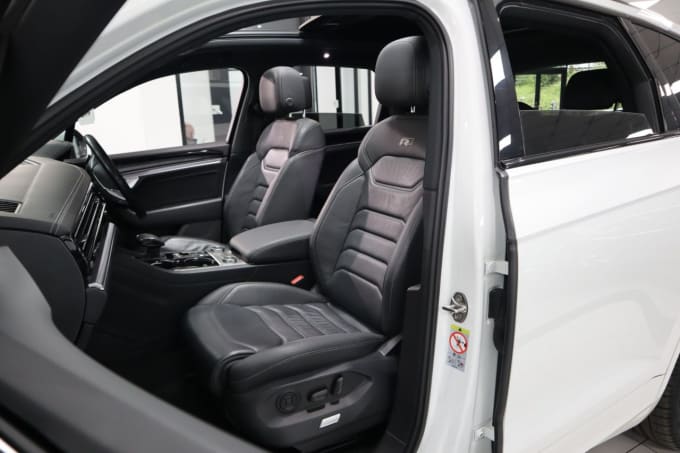 2025 Volkswagen Touareg