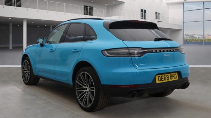 2025 Porsche Macan