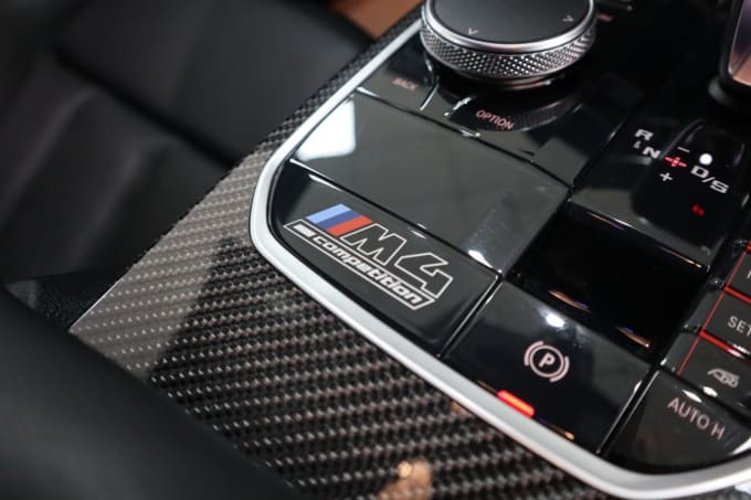 2025 BMW M4