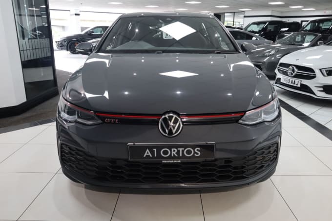 2025 Volkswagen Golf