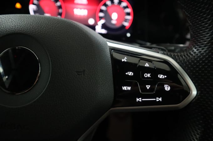 2025 Volkswagen Golf