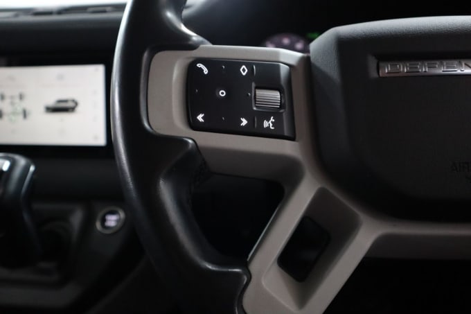 2025 Land Rover Defender