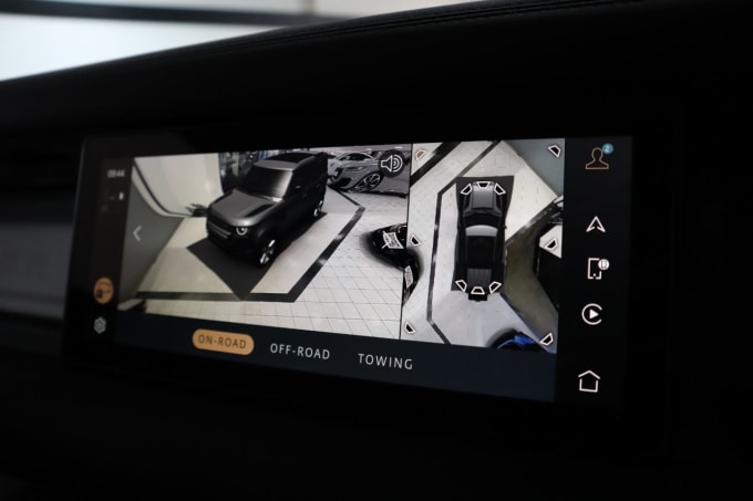 2025 Land Rover Defender