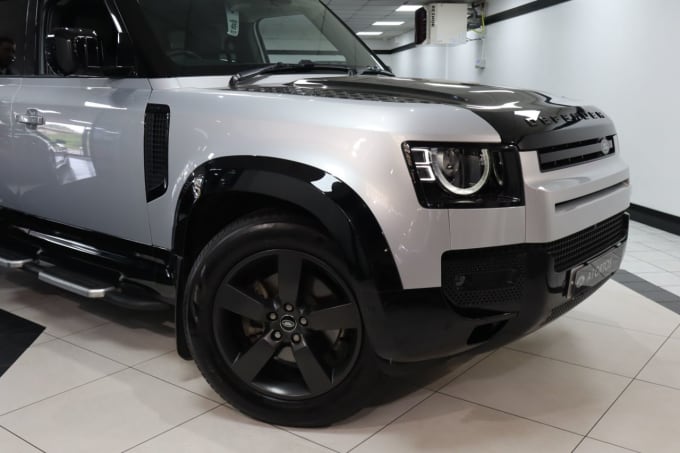 2025 Land Rover Defender